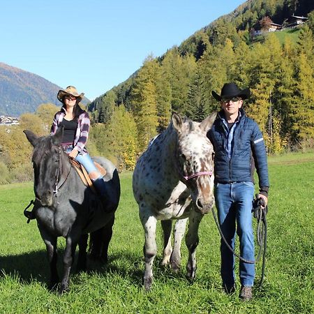 Texas Longhorn Ranch Neumannhof Apartment Кадипиетра Екстериор снимка