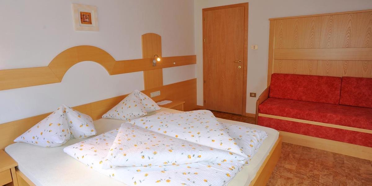 Texas Longhorn Ranch Neumannhof Apartment Кадипиетра Екстериор снимка